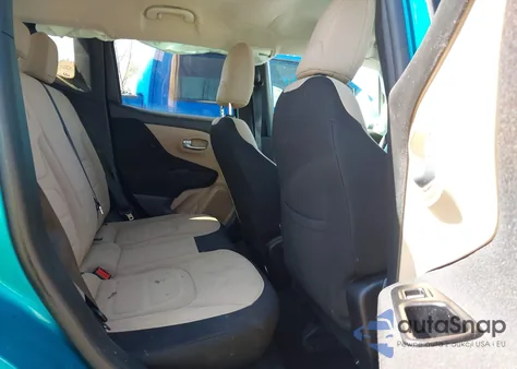 2020 Jeep Renegade Latitude 4X4 from USA, damaged, VIN ZACNJBBB3LPL02553